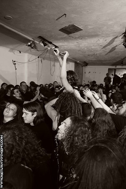 [speed wolf on Mar 30, 2012 at What We Talk About When We Talk About Partying (Allston, MA)]