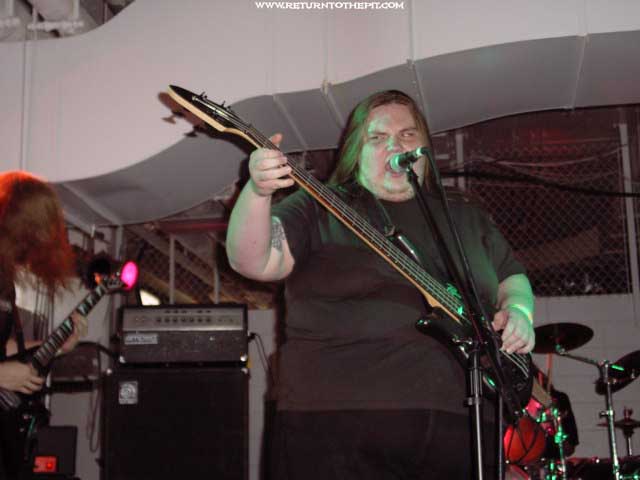 [summer dying on Jul 26, 2002 at Milwaukee Metalfest Day 1 nightfall (Milwaukee, WI)]