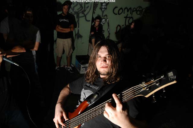[terminally your aborted ghost on Aug 28, 2003 at Box of Knives (Olneyville, RI)]