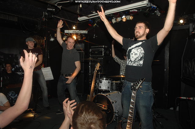 [the brethren on Jan 7, 2007 at Dover Brick House (Dover, NH)]