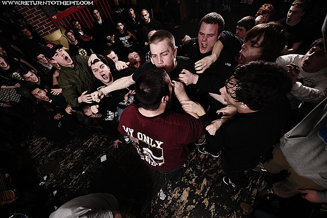 [the carrier on Mar 4, 2010 at Anchors Up (Haverhill, MA)]