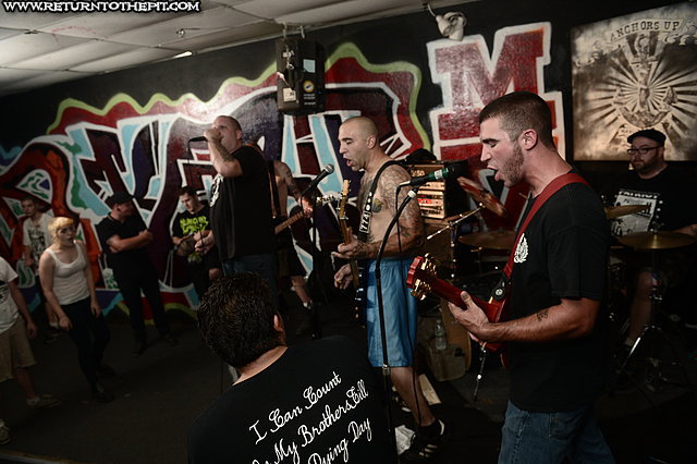 [the damn garrison on Aug 31, 2013 at Anchors Up (Haverhill, MA)]