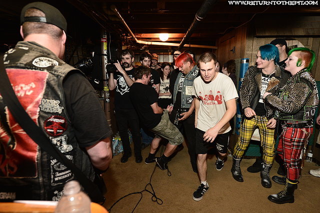 [the freeze on Apr 14, 2016 at Tino's Basement (Dover, NH)]