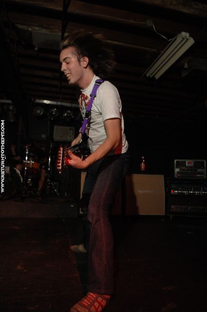 [the miles between on Aug 8, 2006 at the Living Room (Providence, RI)]
