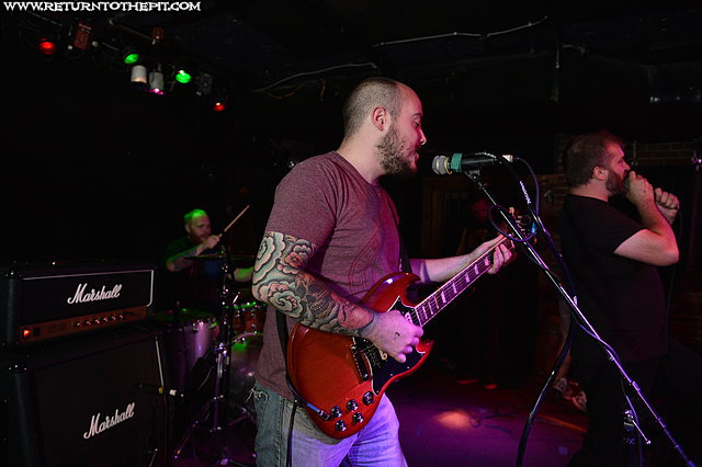 [the motor creeps on Aug 30, 2013 at Dover Brickhouse (Dover, NH)]