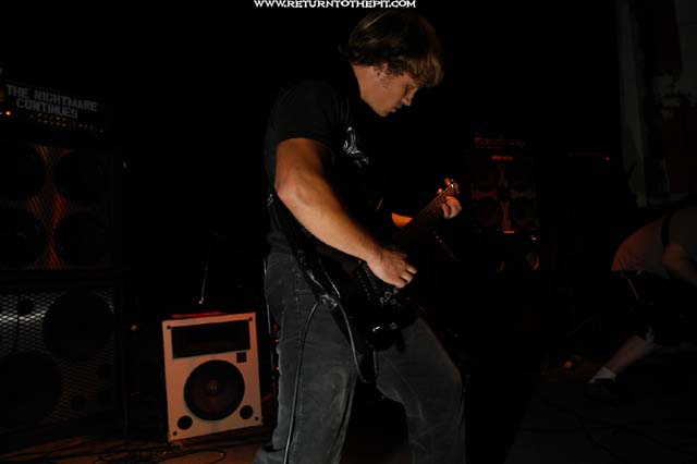 [the nightmare continues on Aug 17, 2003 at the Met Cafe (Providence, RI)]