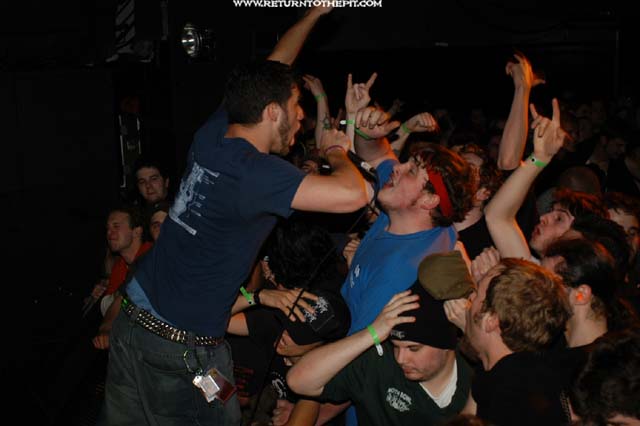 [the red chord on May 17, 2003 at The Palladium - second stage (Worcester, MA)]