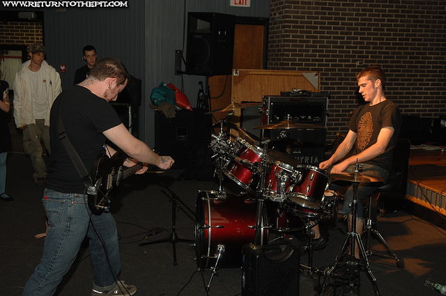 [the taste of silver on May 3, 2007 at Fox Hall (Lowell, Ma)]