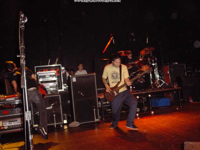 [the used on Sep 15, 2002 at Skatefest First Stage The Palladium (Worcester, MA)]