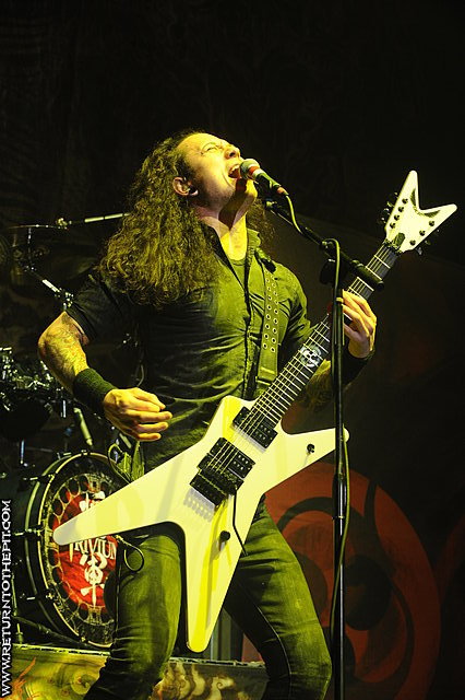 [trivium on Feb 6, 2009 at Tsongas Arena (Lowell, MA)]