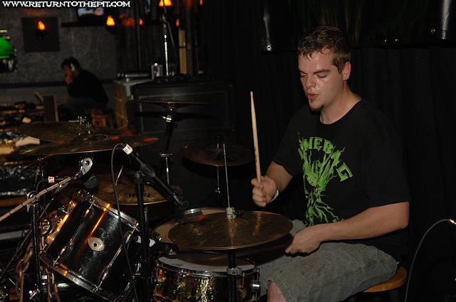 [warmonger on Oct 27, 2007 at Mark's Showplace (Bedford, NH)]