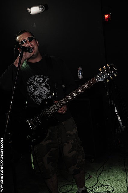 [witchtomb on Sep 11, 2011 at O'Briens Pub (Allston, MA)]