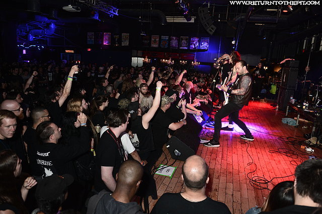 [wolfbrigade on May 23, 2015 at Baltimore Sound Stage (Baltimore, MD)]